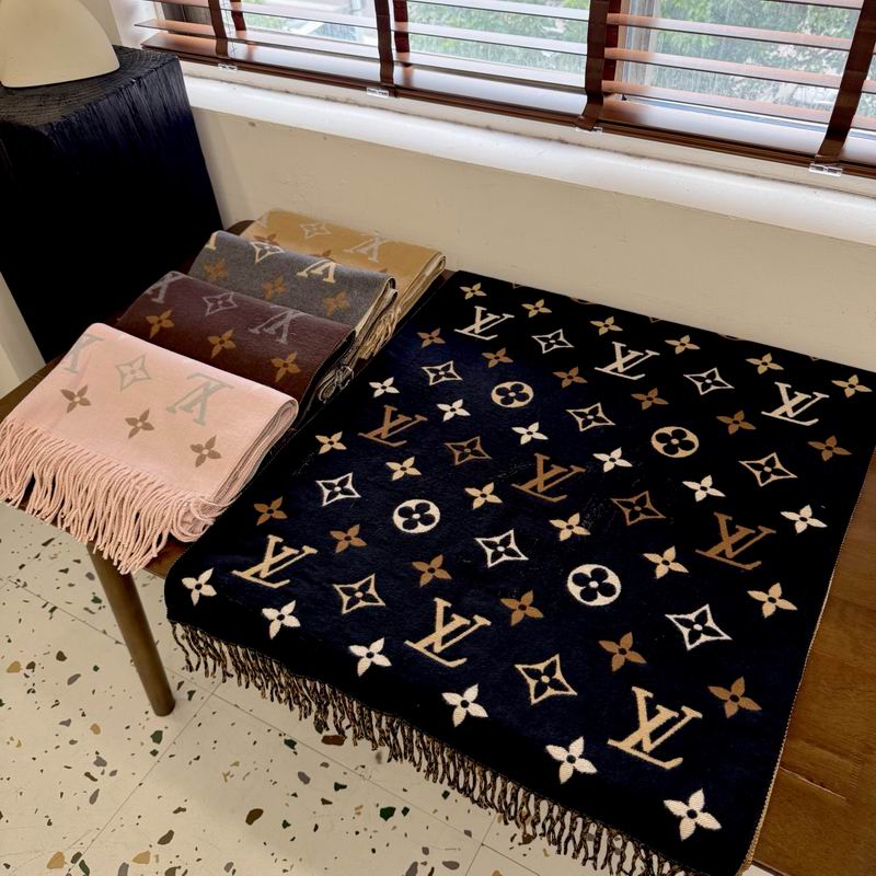 LV scarf 65X180cm E090106